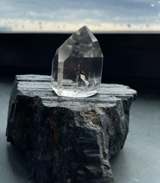 Clear Quartz Mini Point 11