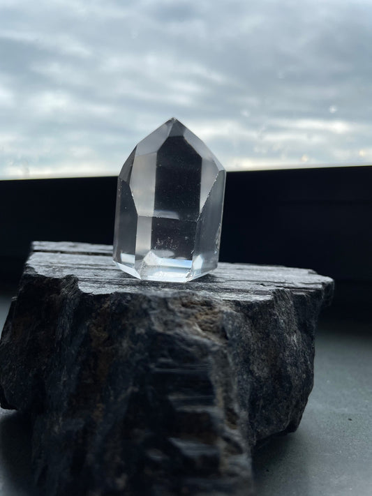 Clear Quartz Mini Point 2